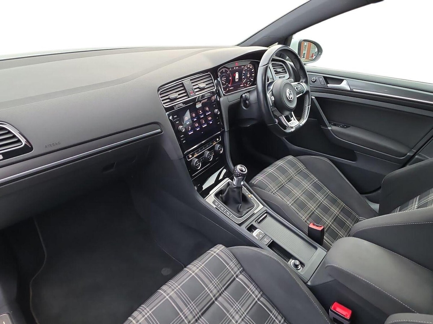 Used Volkswagen Golf 2018 for sale - 76477343: Photo 7