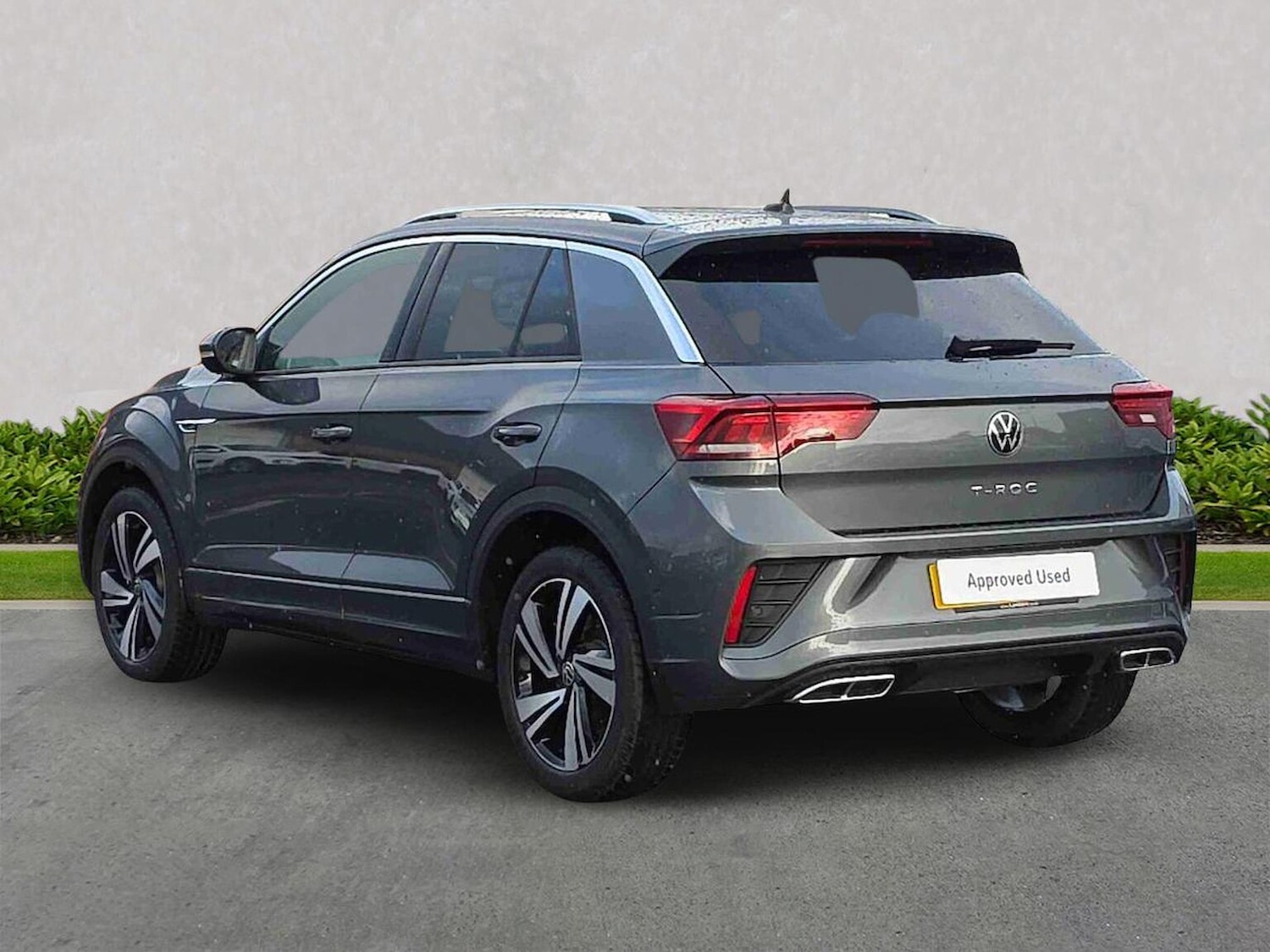 Used Volkswagen T-Roc 2025 for sale - 76725827: Photo 2