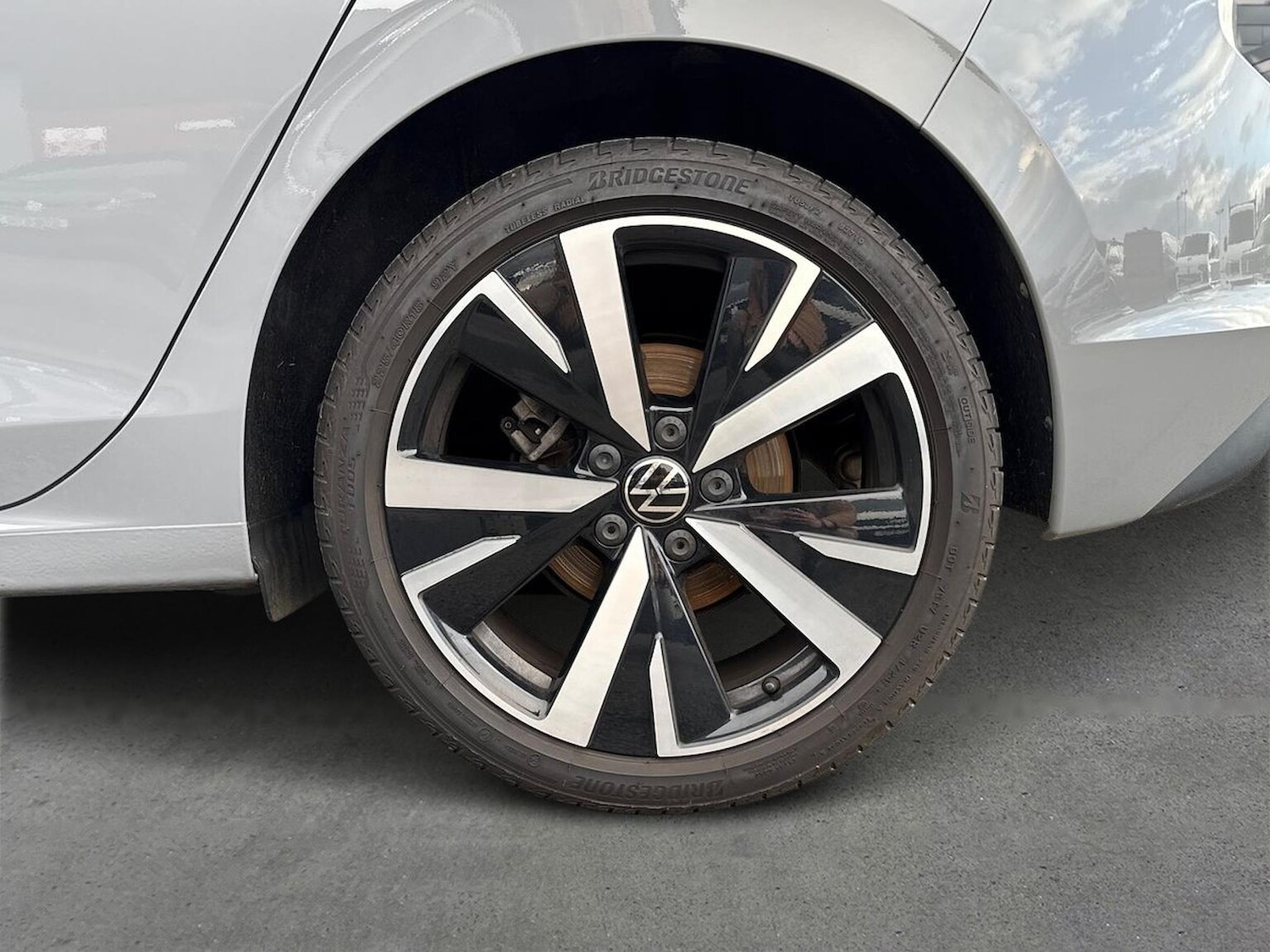 Used Volkswagen Golf 2024 for sale - 76735619: Photo 6