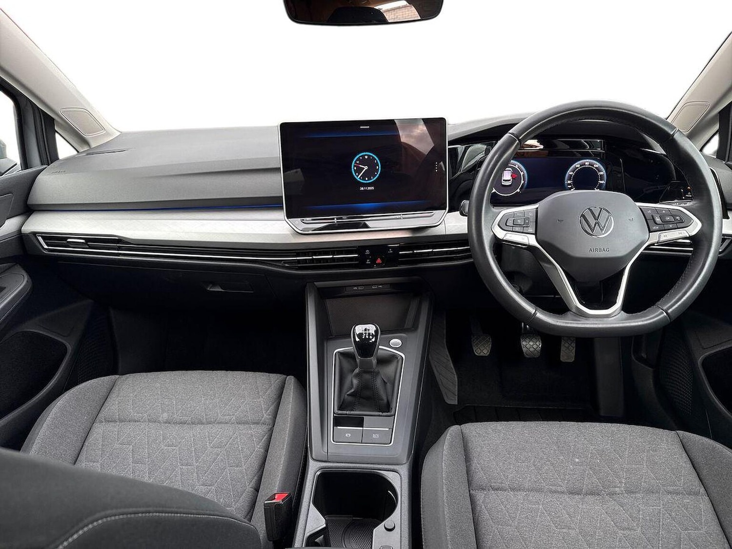 Used Volkswagen Golf 2024 for sale - 76735619: Photo 8