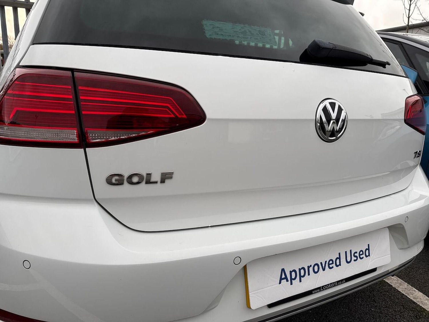 Used Volkswagen Golf 2017 for sale - 77056911: Photo 33