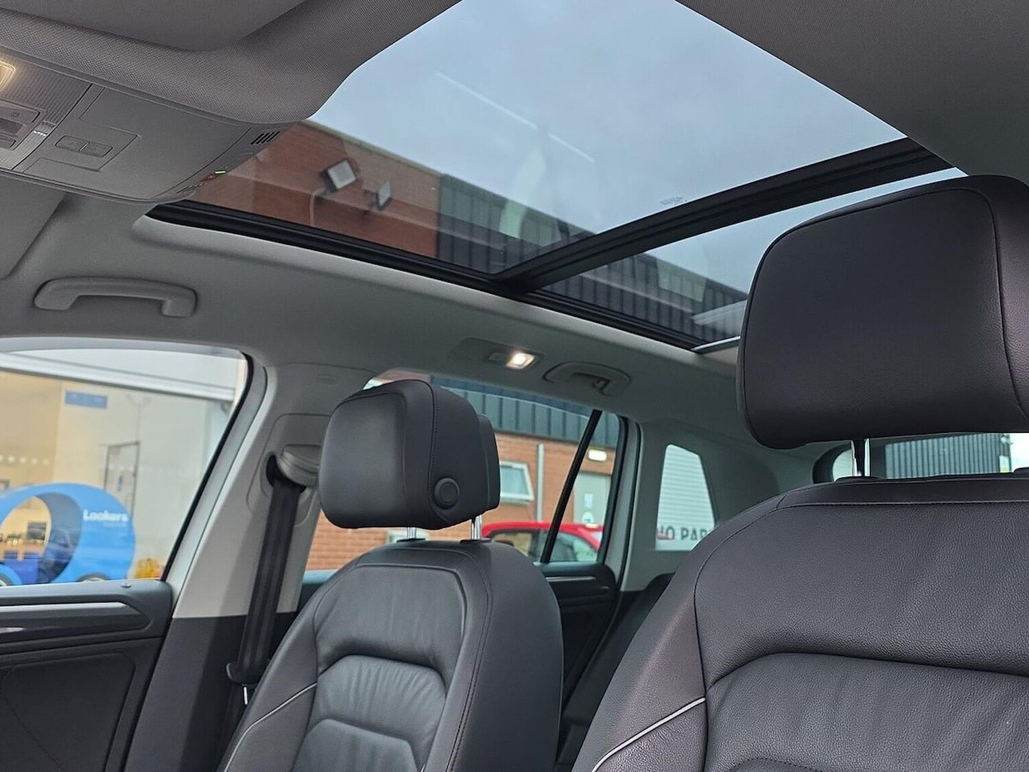 Used Volkswagen Tiguan 2019 for sale - 76005845: Photo 31