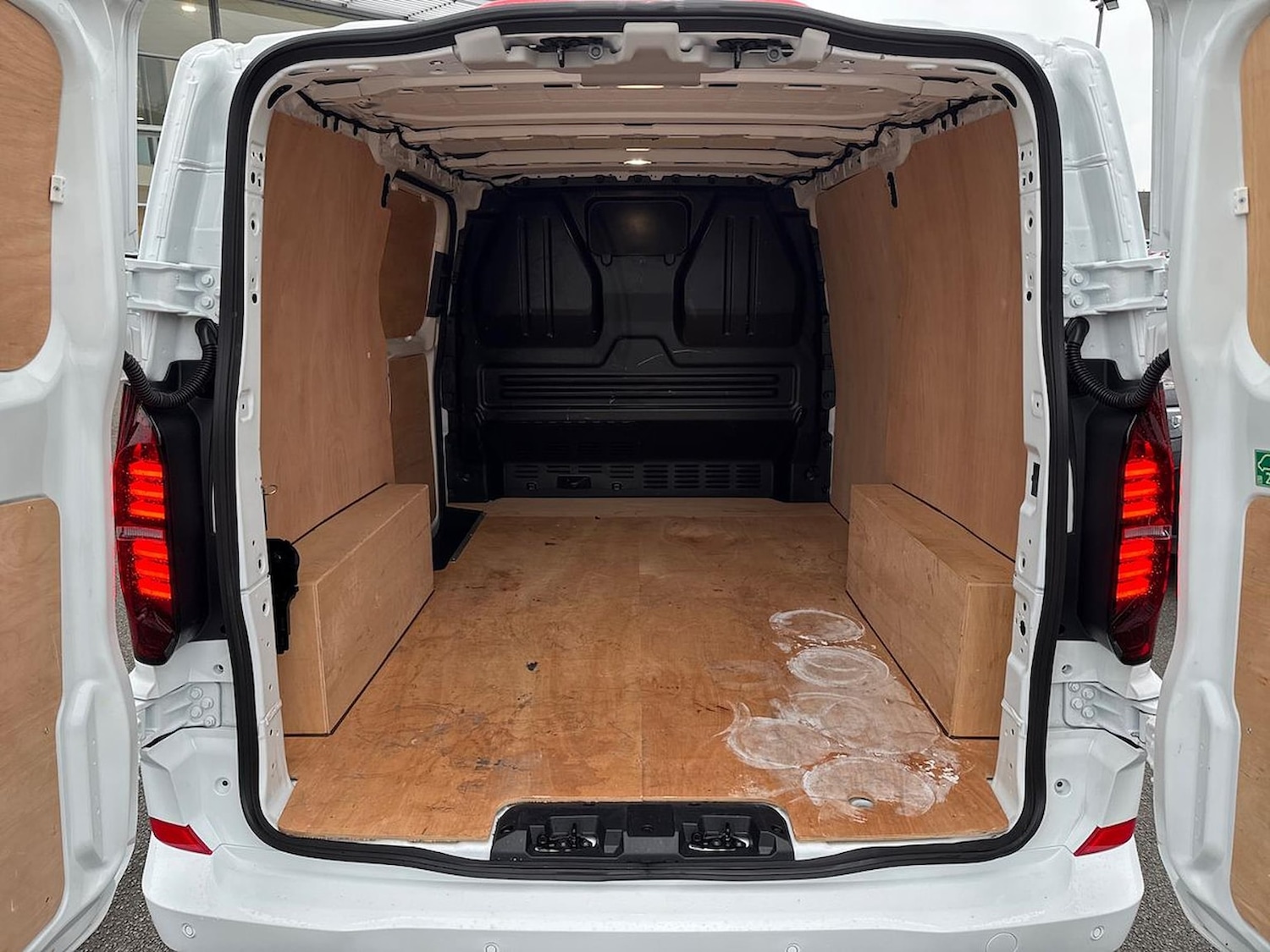 Used Volkswagen Transporter 2025 for sale - 76736693: Photo 17