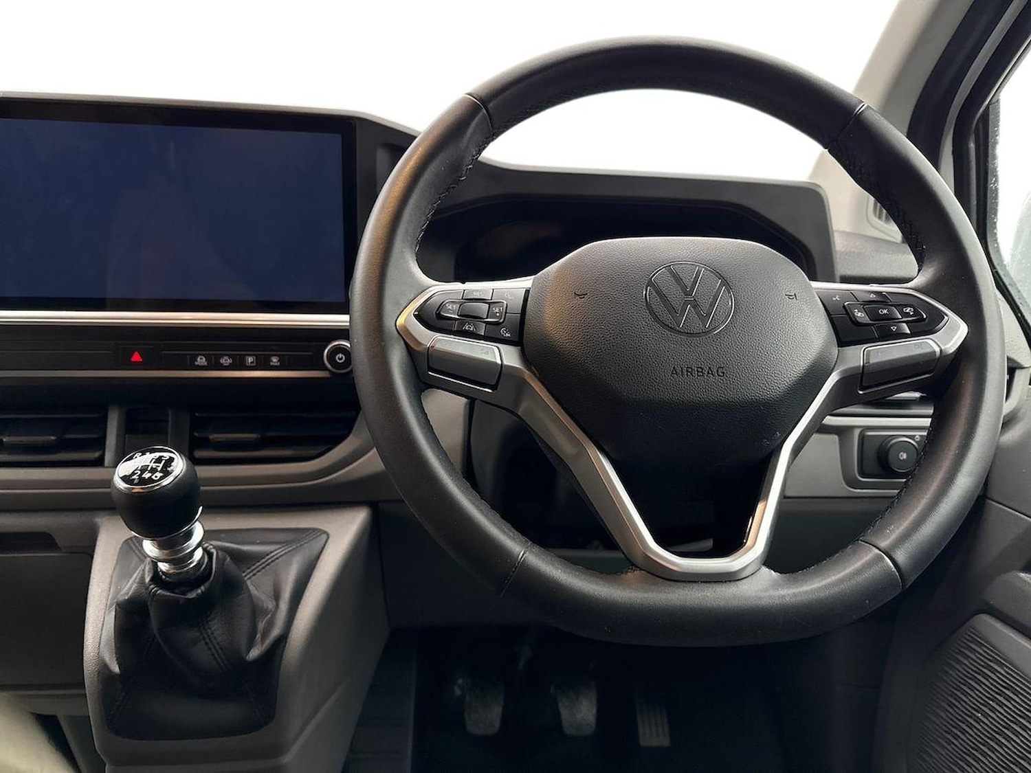 Used Volkswagen Transporter 2025 for sale - 76736693: Photo 8