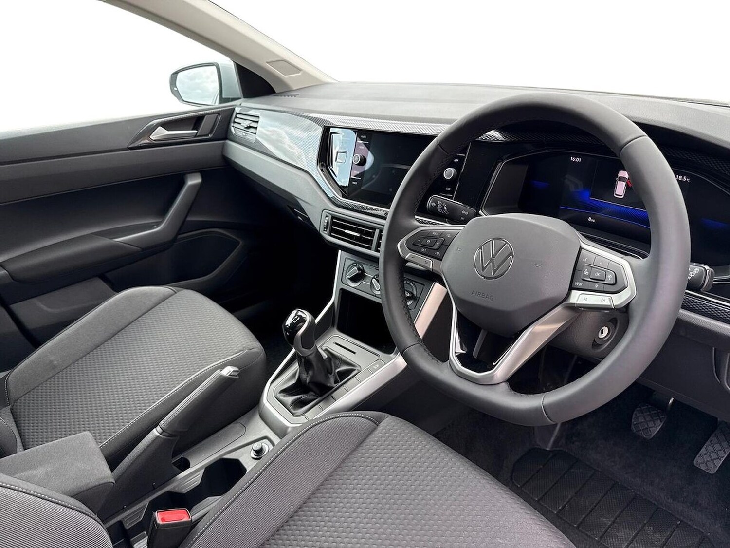 Used Volkswagen Polo 2025 for sale - 76127173: Photo 15