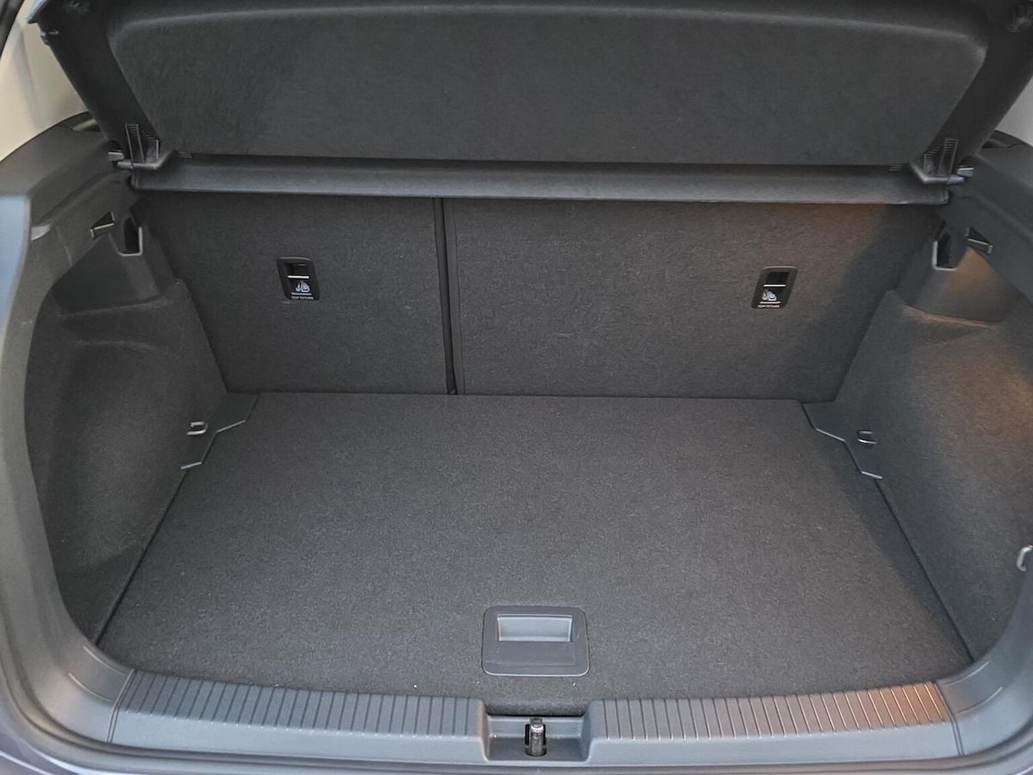 Used Volkswagen T-Cross 2022 for sale - 76439776: Photo 17