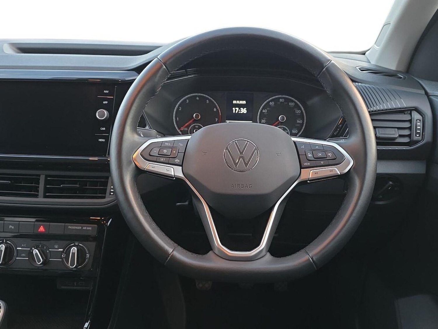 Used Volkswagen T-Cross 2022 for sale - 76439776: Photo 9