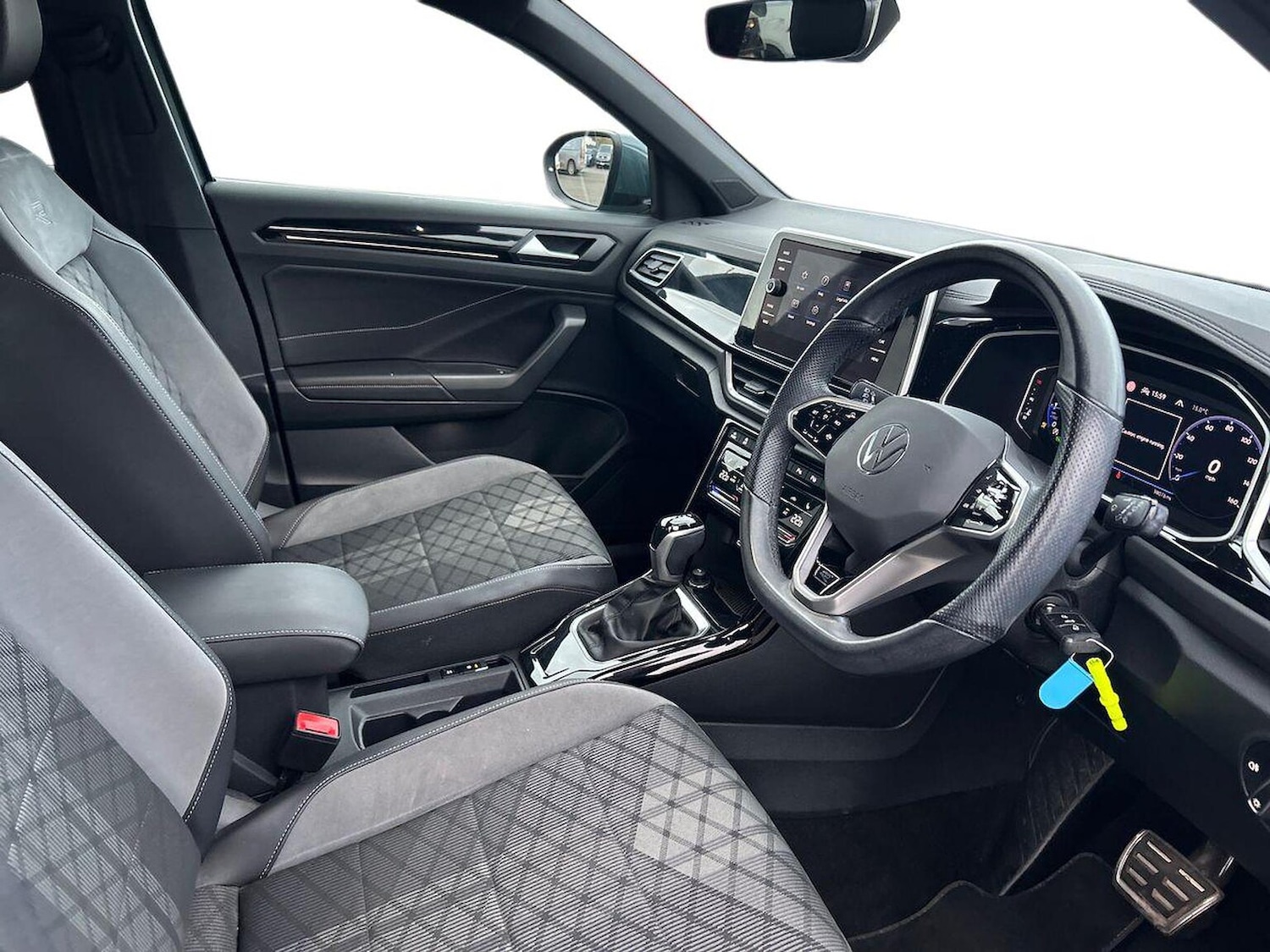 Used Volkswagen T-Roc 2022 for sale - 76497226: Photo 15