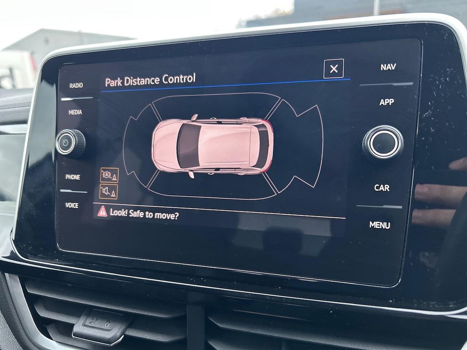 Used Volkswagen T-Roc 2022 for sale - 76497226: Photo 23