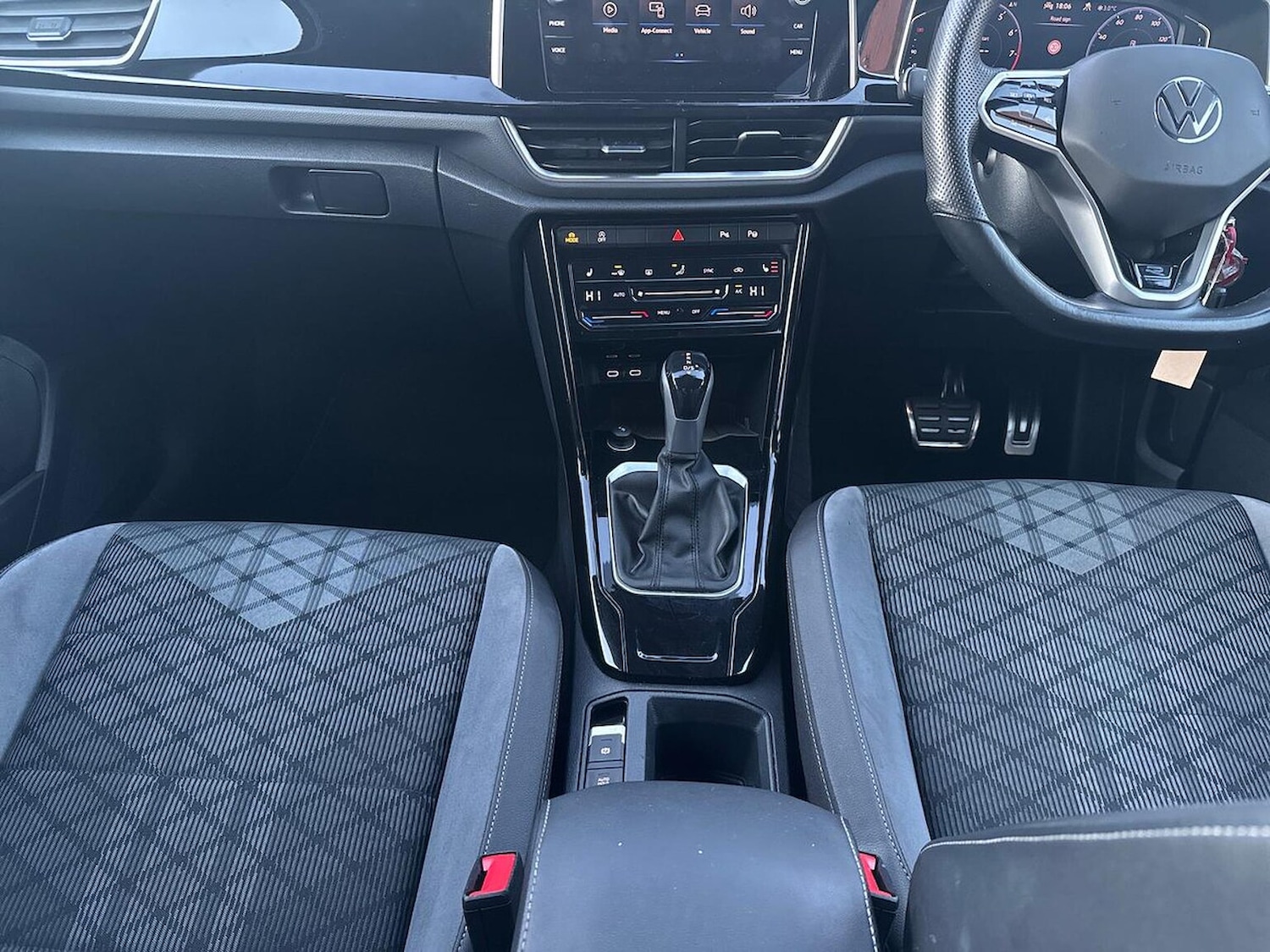 Used Volkswagen T-Roc 2022 for sale - 77872096: Photo 13