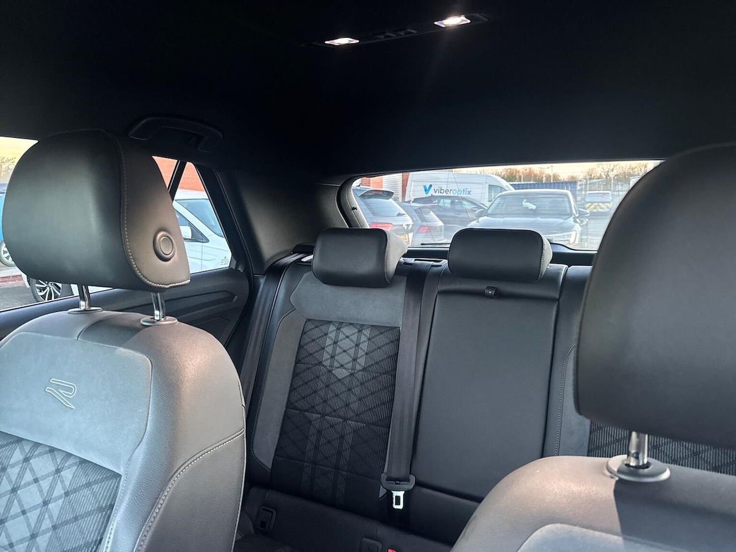 Used Volkswagen T-Roc 2022 for sale - 77872096: Photo 32