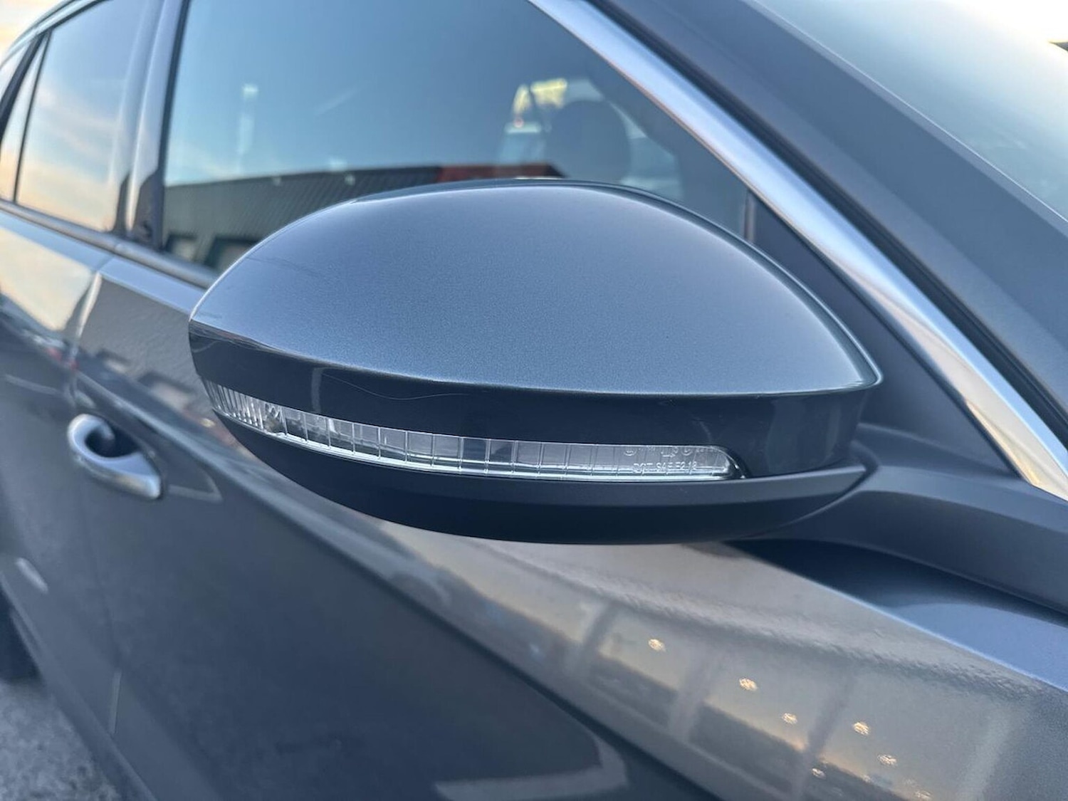 Used Volkswagen T-Roc 2022 for sale - 77872096: Photo 38