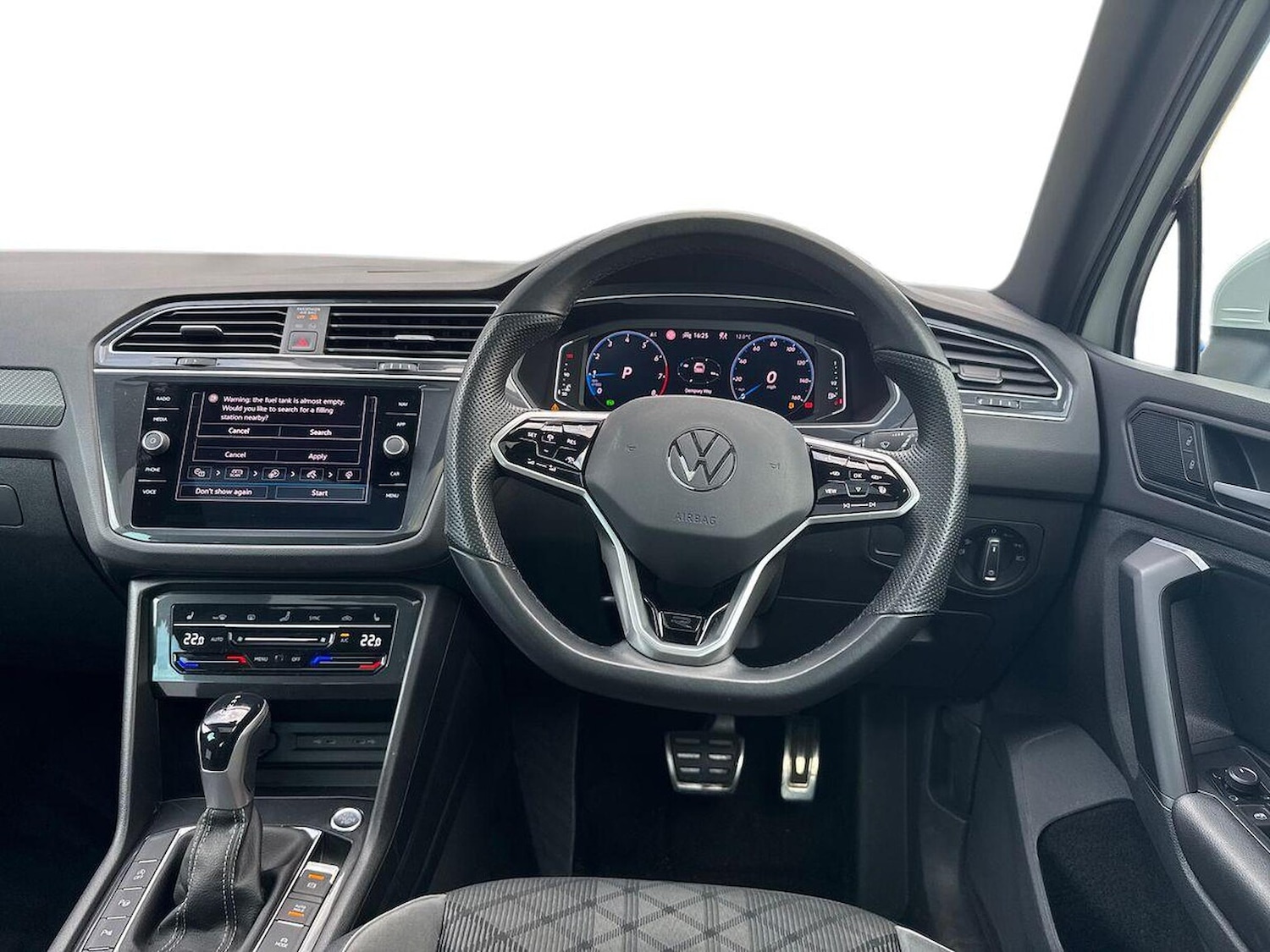 Used Volkswagen Tiguan 2022 for sale - 76643619: Photo 9