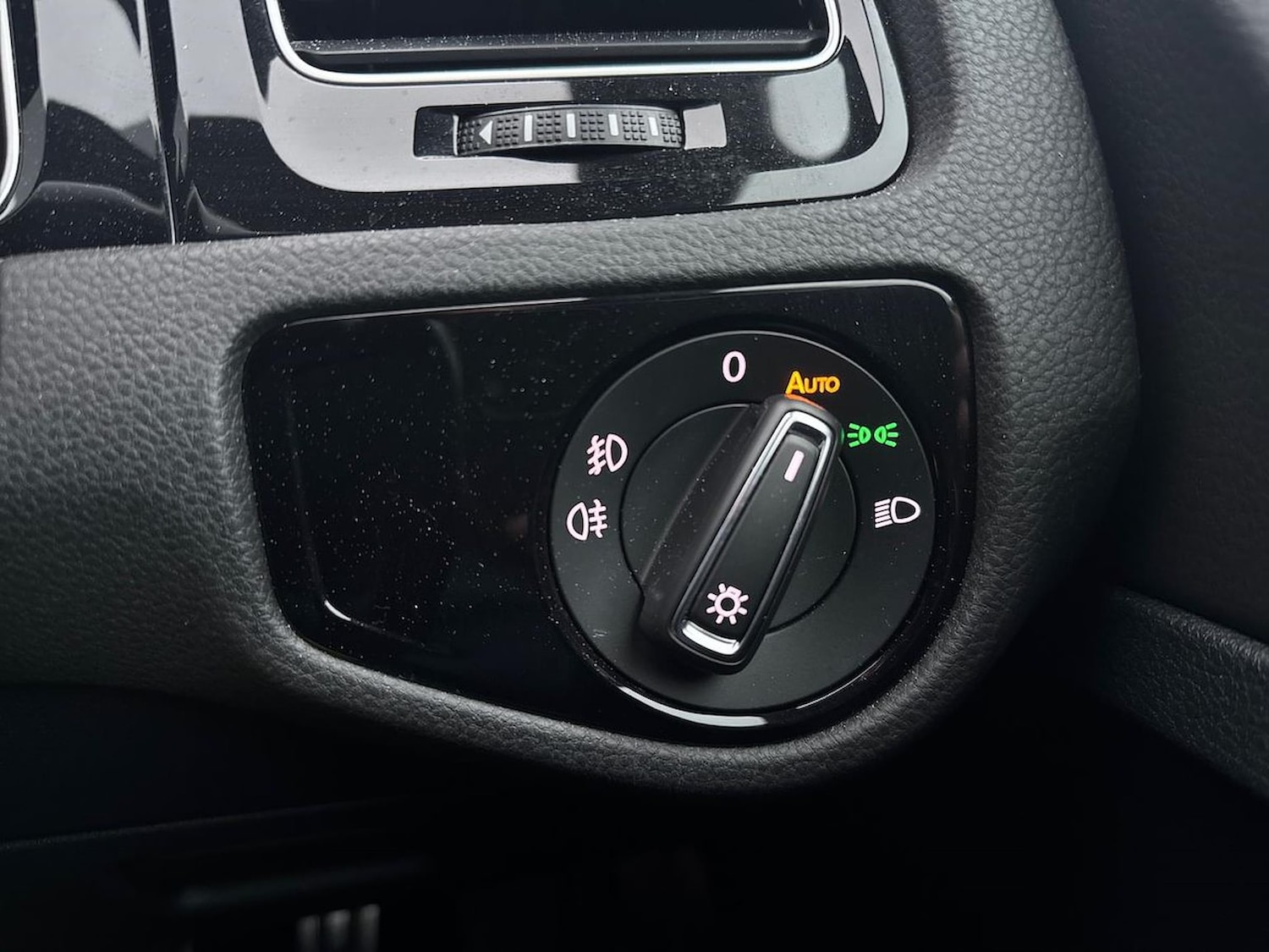 Used Volkswagen Golf 2017 for sale - 76212016: Photo 22