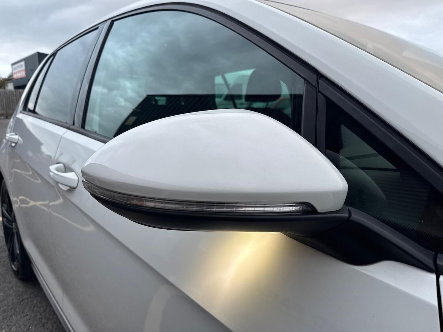 Used Volkswagen Golf 2017 for sale - 76212016: Photo 38