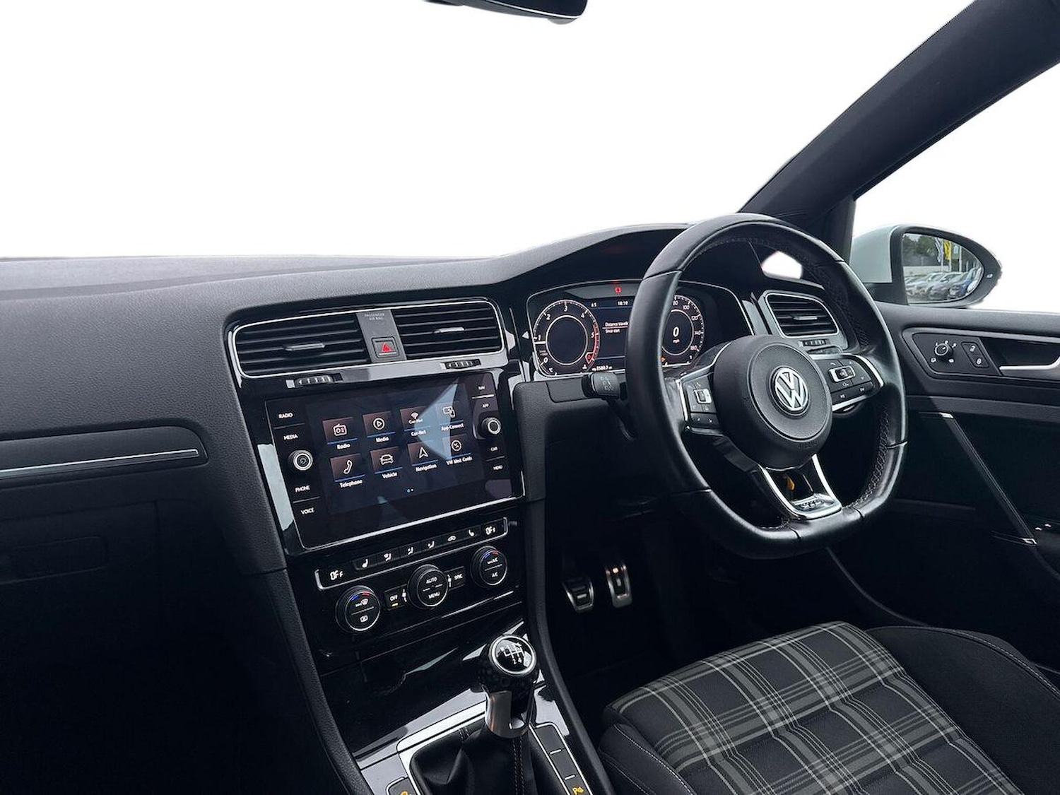 Used Volkswagen Golf 2017 for sale - 76212016: Photo 7