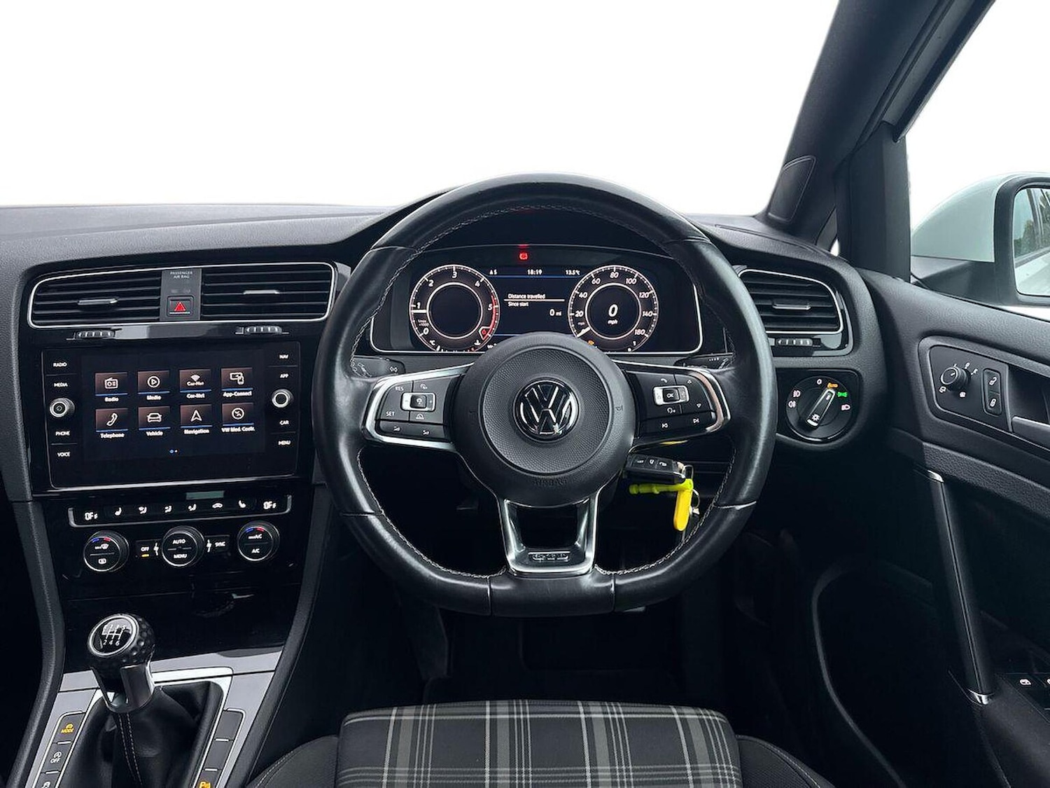 Used Volkswagen Golf 2017 for sale - 76212016: Photo 9