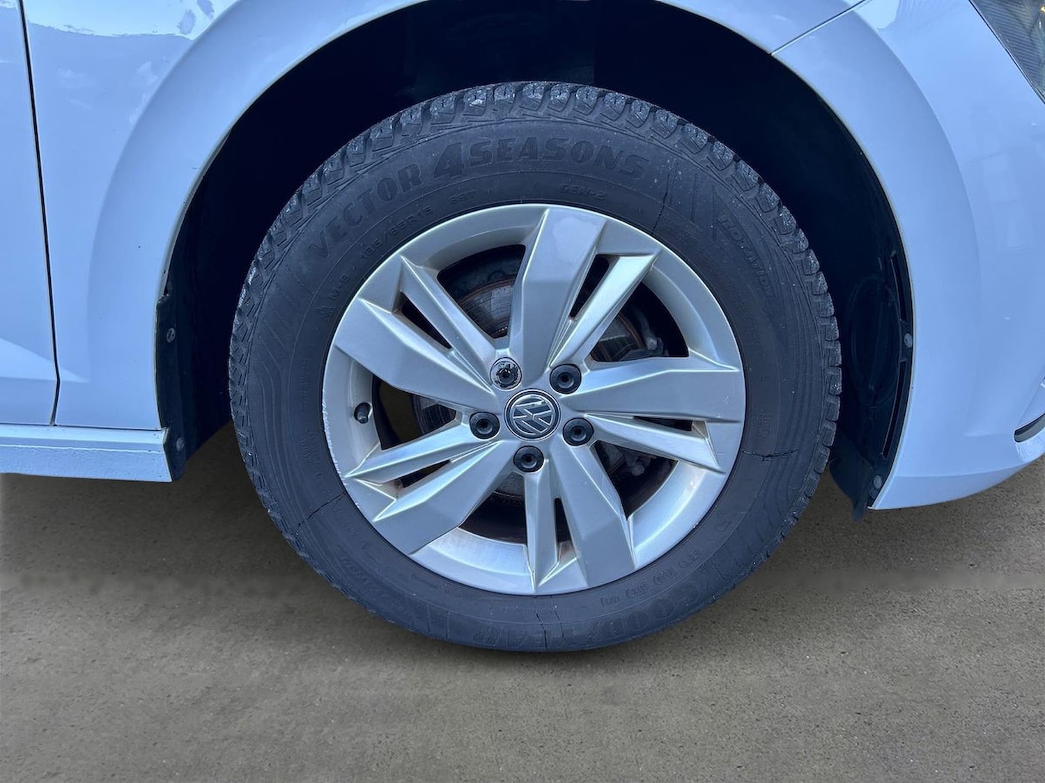 Used Volkswagen Polo 2019 for sale - 76758886: Photo 6