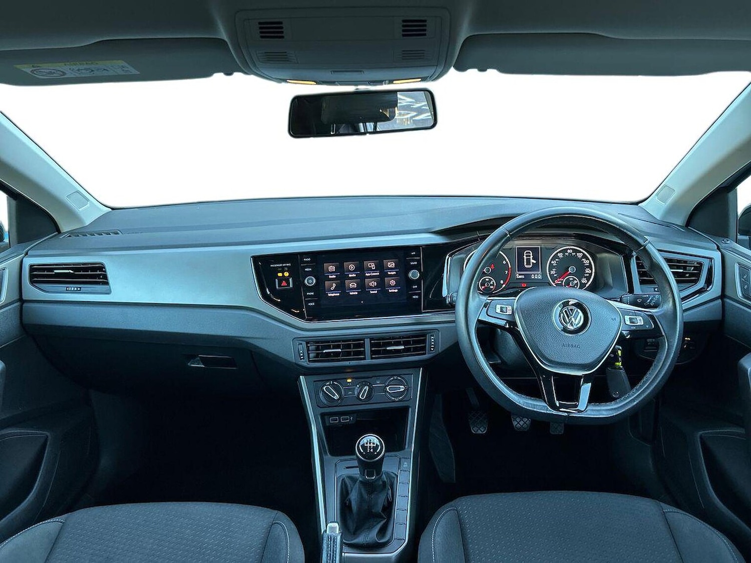 Used Volkswagen Polo 2019 for sale - 76758886: Photo 8