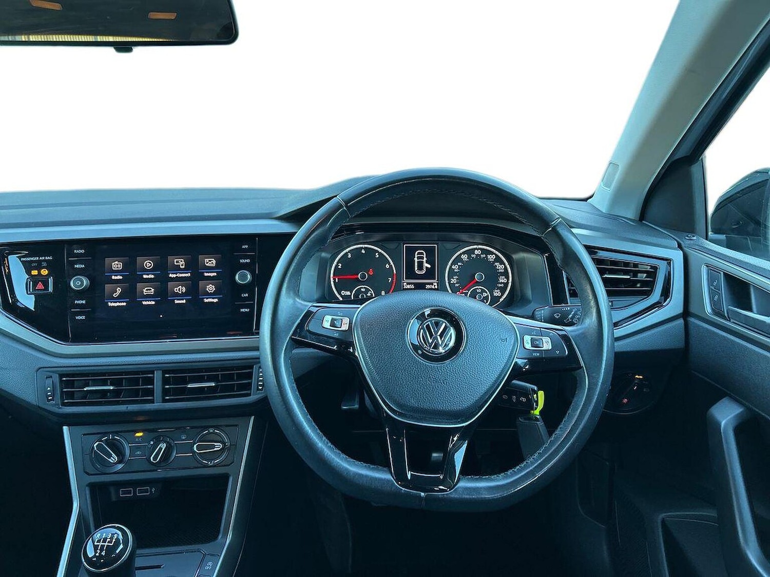 Used Volkswagen Polo 2019 for sale - 76758886: Photo 9