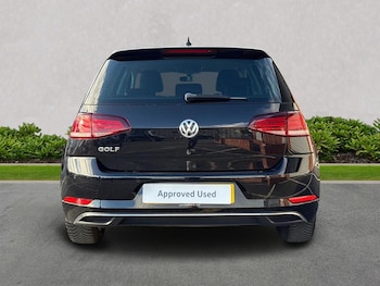 Used Volkswagen Golf 2019 for sale - 75731076: Photo