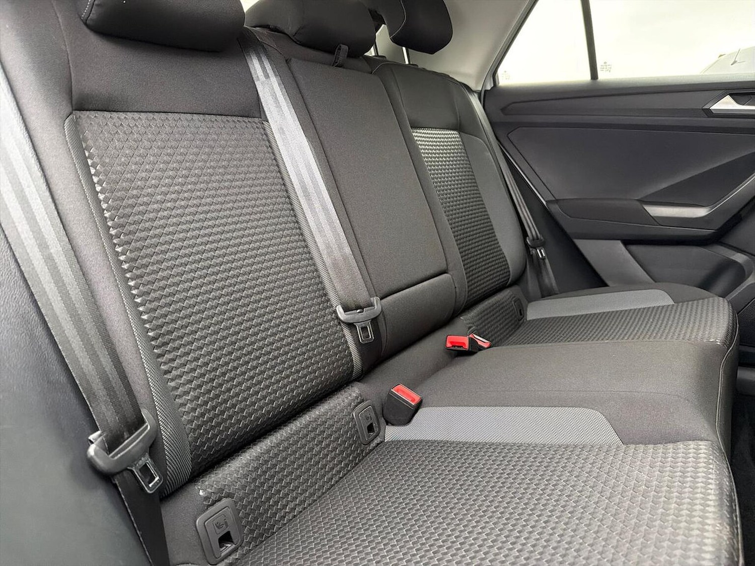 Used Volkswagen T-Roc 2022 for sale - 76821741: Photo 16