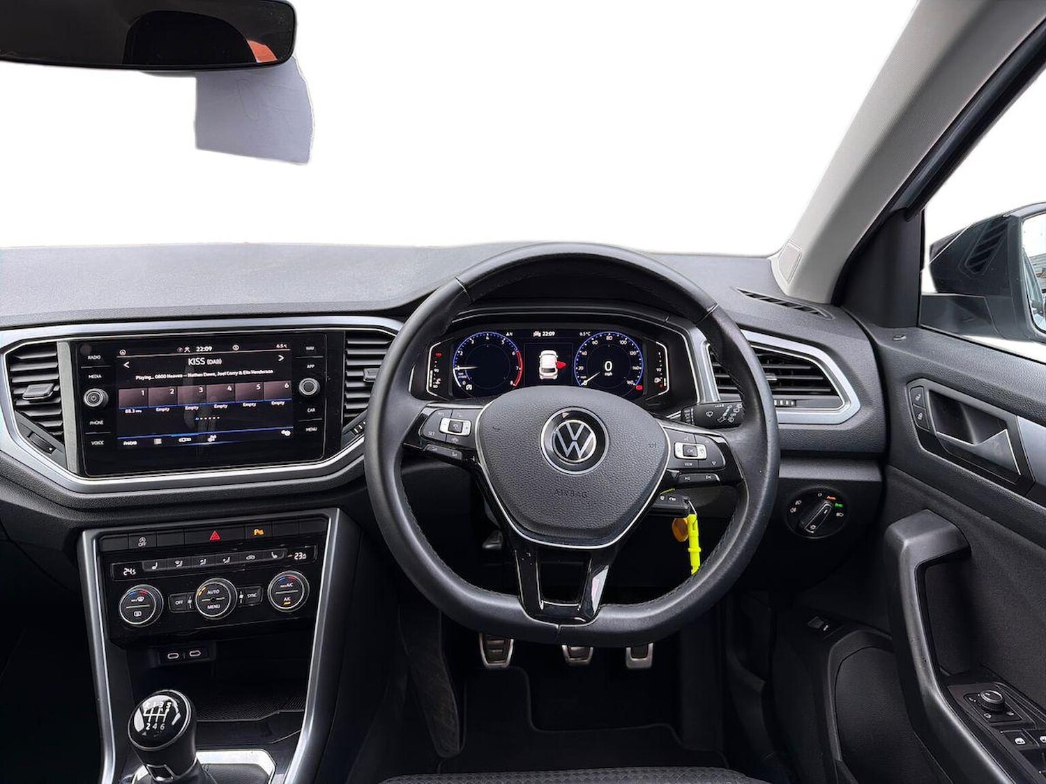 Used Volkswagen T-Roc 2022 for sale - 76821741: Photo 9