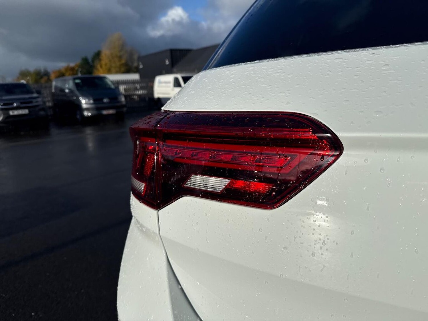 Used Volkswagen T-Roc 2025 for sale - 76725898: Photo 34