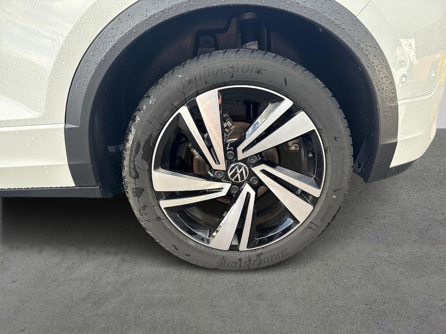 Used Volkswagen T-Roc 2025 for sale - 76725898: Photo 6