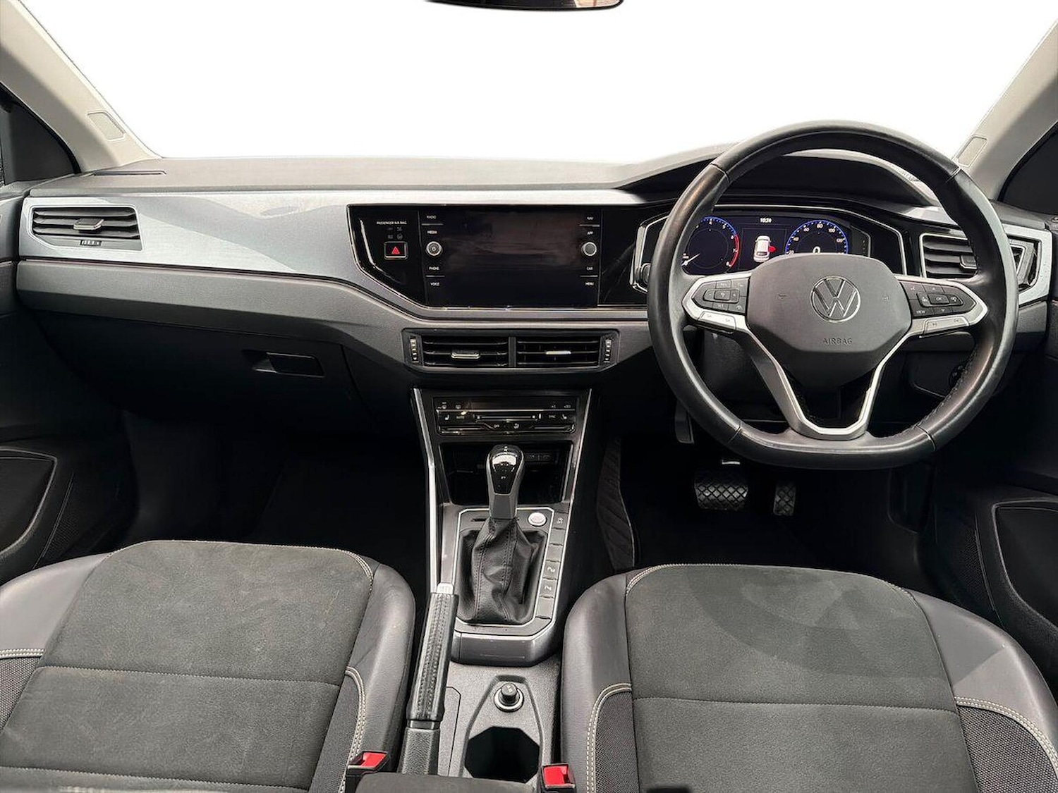 Used Volkswagen Taigo 2022 for sale - 76777349: Photo 8