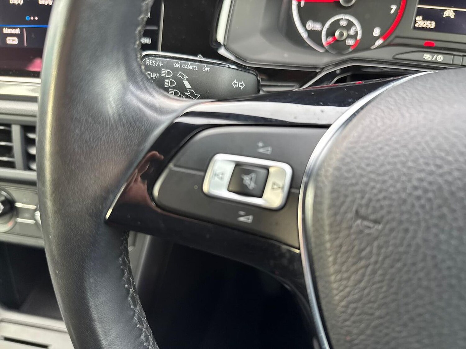Used Volkswagen Polo 2020 for sale - 76170666: Photo 27
