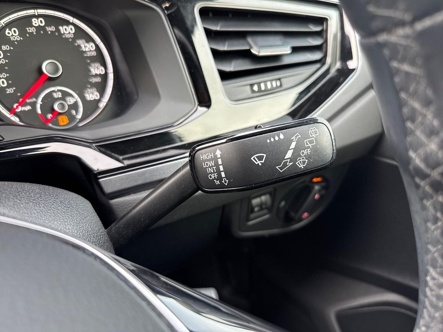 Used Volkswagen Polo 2020 for sale - 76170666: Photo 28