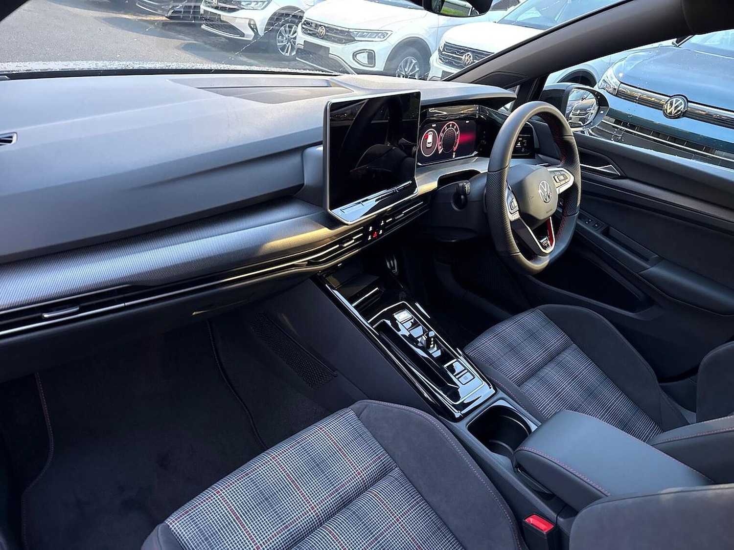 Used Volkswagen Golf 2025 for sale - 77034571: Photo 9