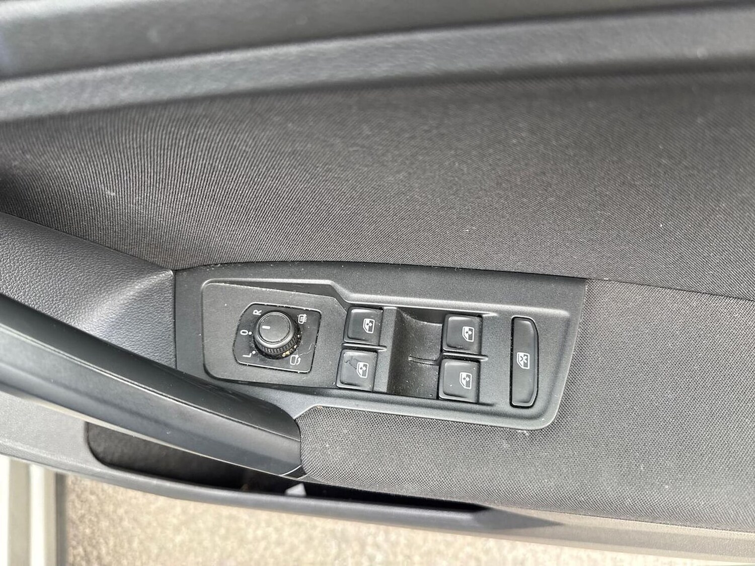 Used Volkswagen Tiguan 2019 for sale - 76275111: Photo 21