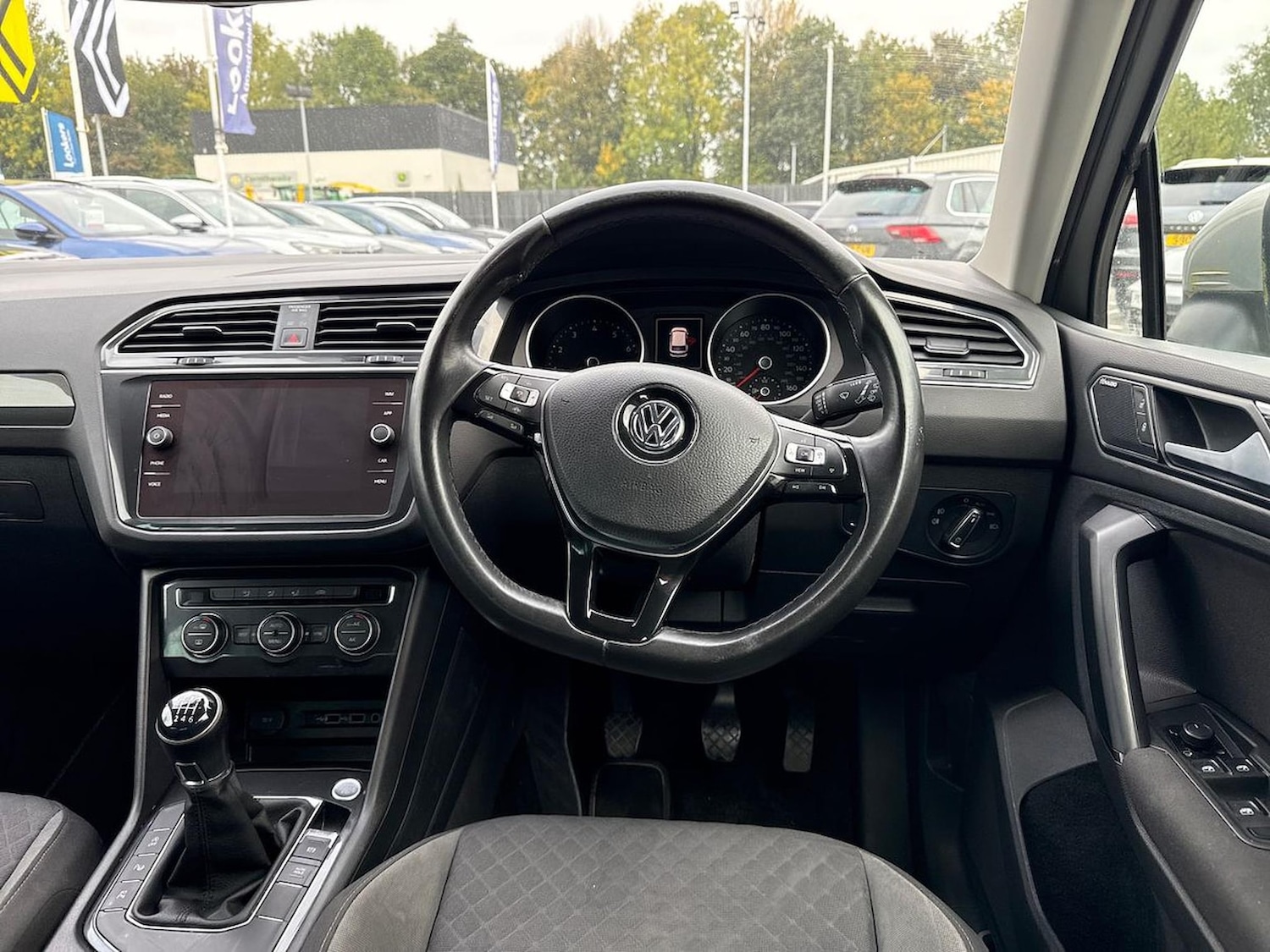 Used Volkswagen Tiguan 2019 for sale - 76275111: Photo 9