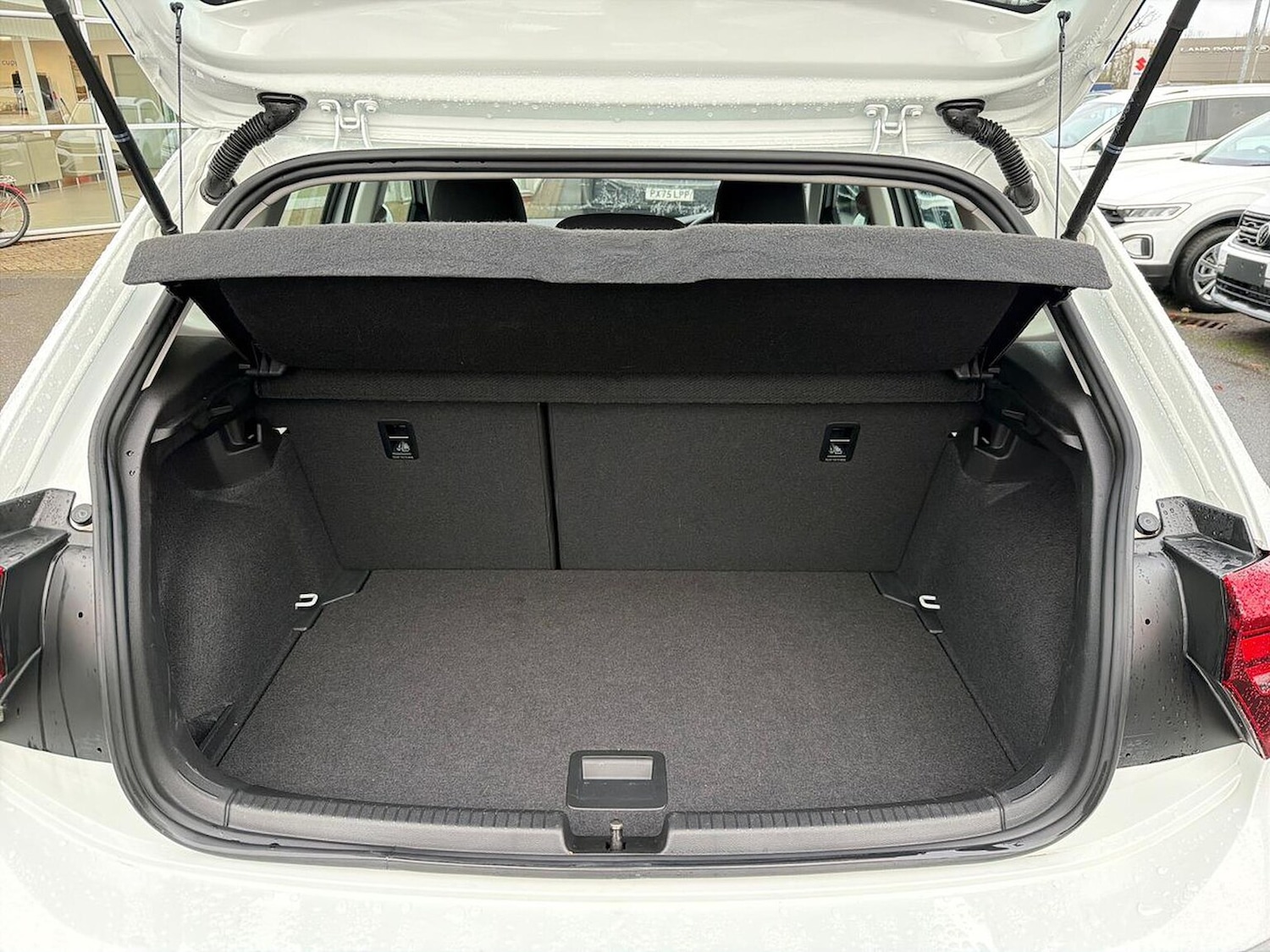 Used Volkswagen Polo 2023 for sale - 76777357: Photo 17