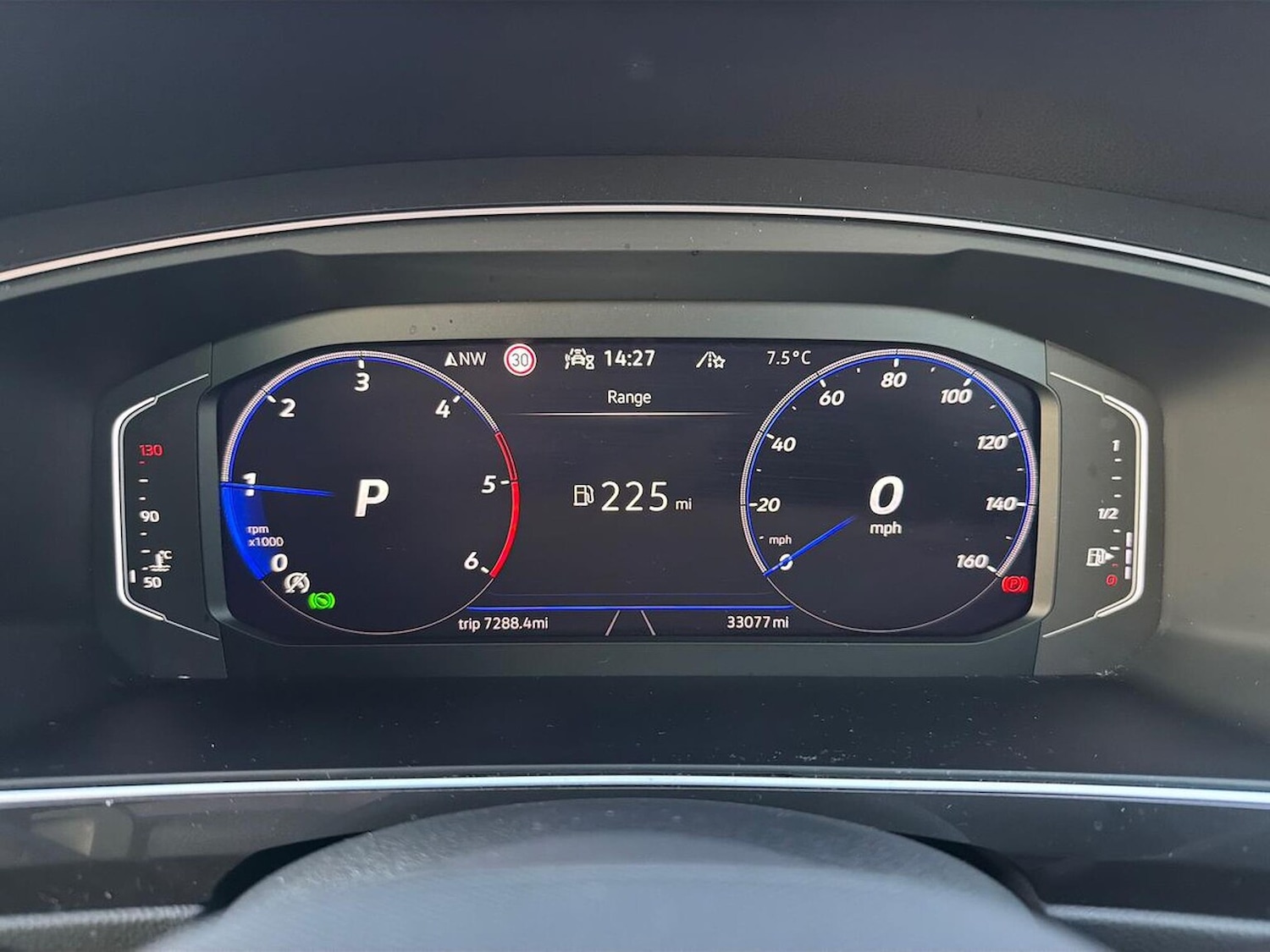 Used Volkswagen Tiguan 2023 for sale - 76957499: Photo 10