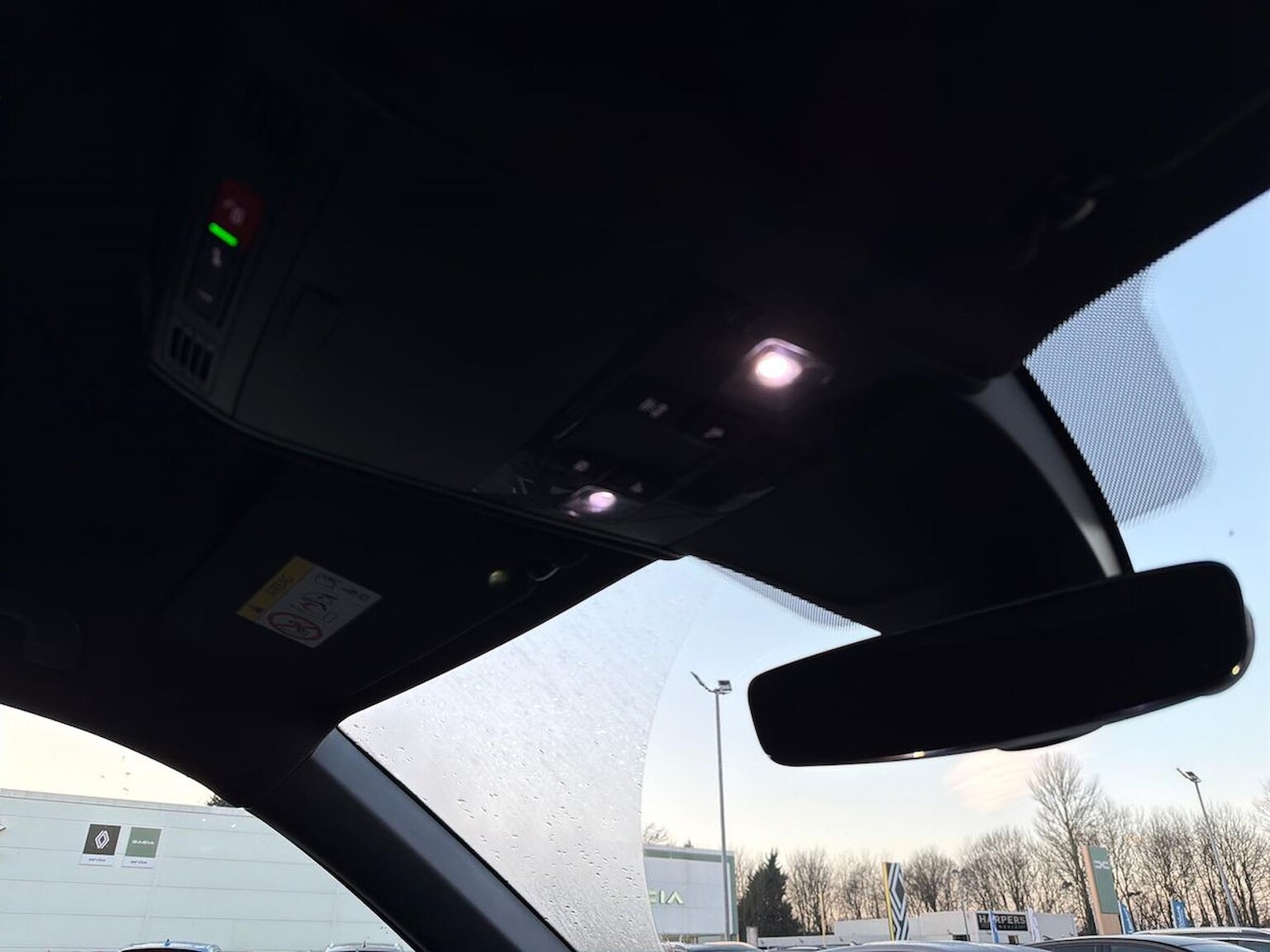 Used Volkswagen Tiguan 2023 for sale - 76957499: Photo 14