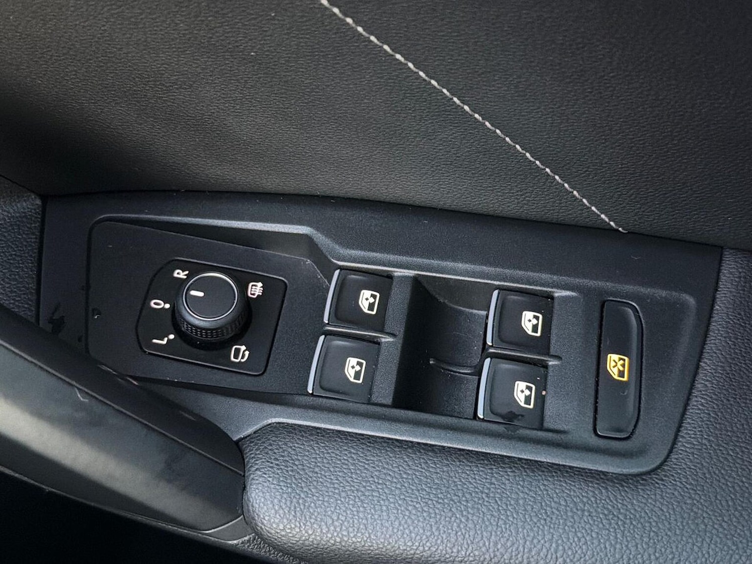 Used Volkswagen Tiguan 2023 for sale - 76957499: Photo 21