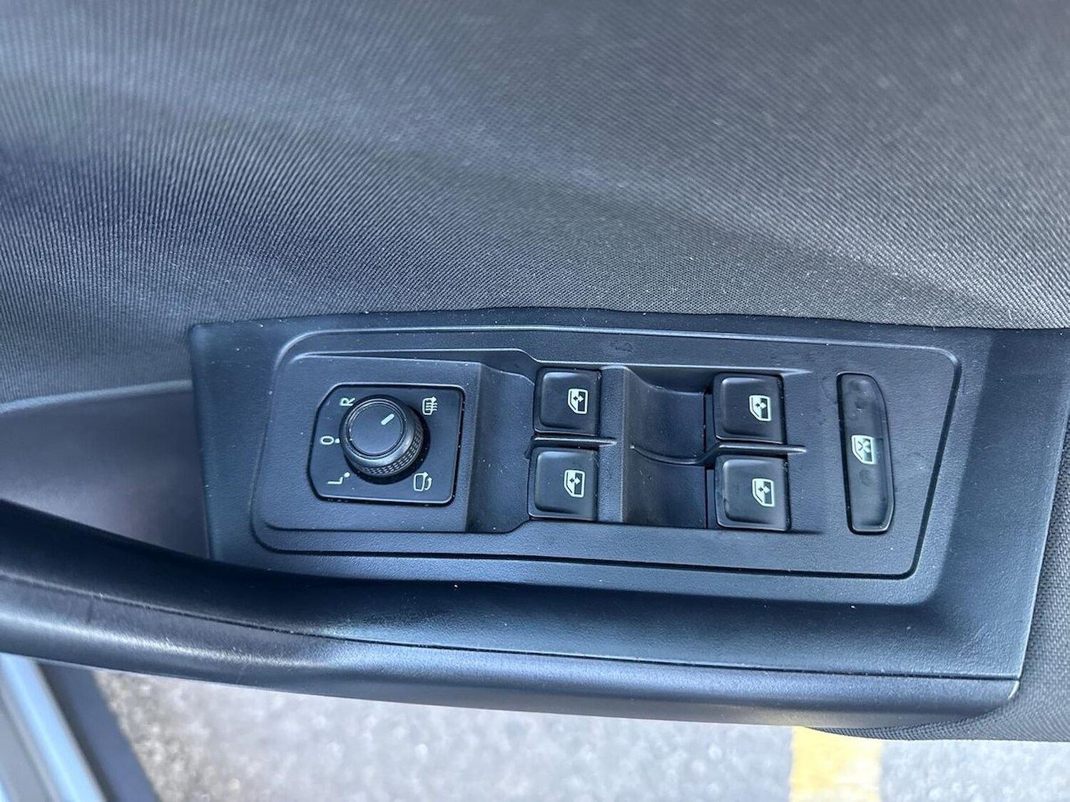 Used Volkswagen T-Roc 2022 for sale - 76057889: Photo 21