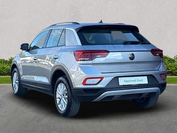 Used Volkswagen T-Roc 2022 for sale - 76057889: Photo 2