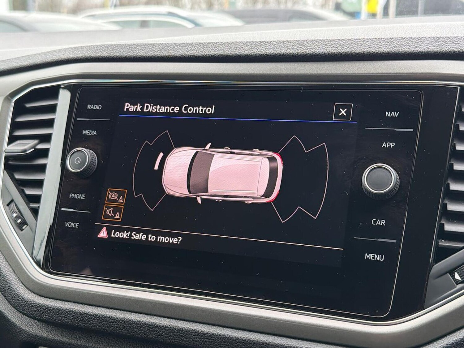 Used Volkswagen T-Roc 2021 for sale - 77901672: Photo 22