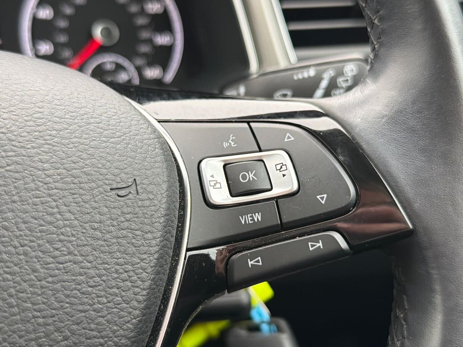 Used Volkswagen T-Roc 2021 for sale - 77901672: Photo 24