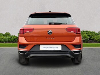 Used Volkswagen T-Roc 2021 for sale - 77901672: Photo