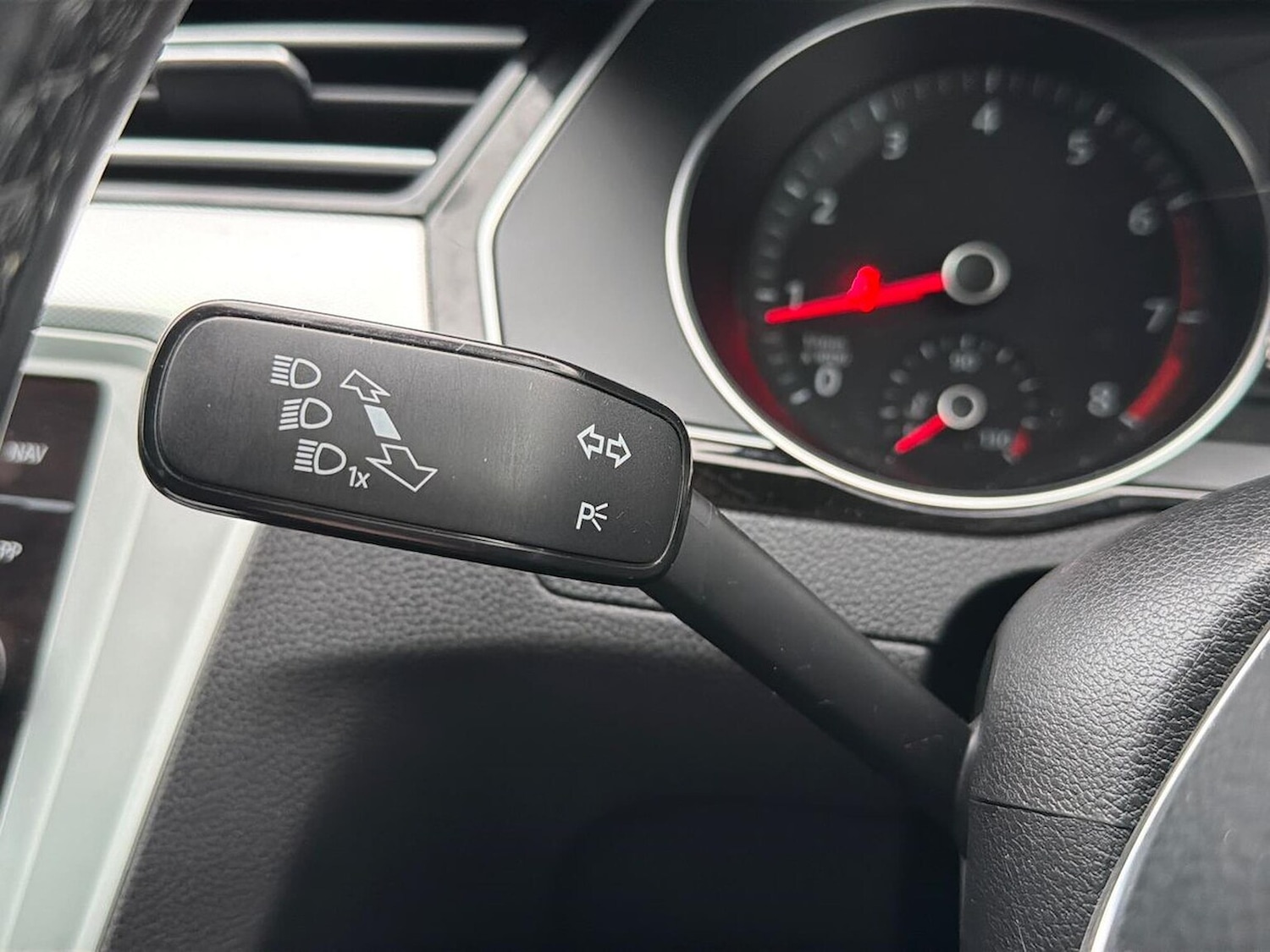 Used Volkswagen Passat 2019 for sale - 76763441: Photo 28