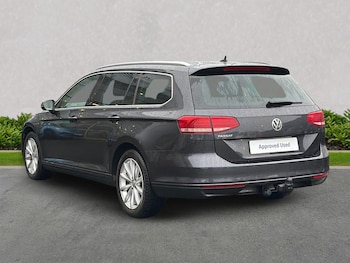 Used Volkswagen Passat 2019 for sale - 76763441: Photo