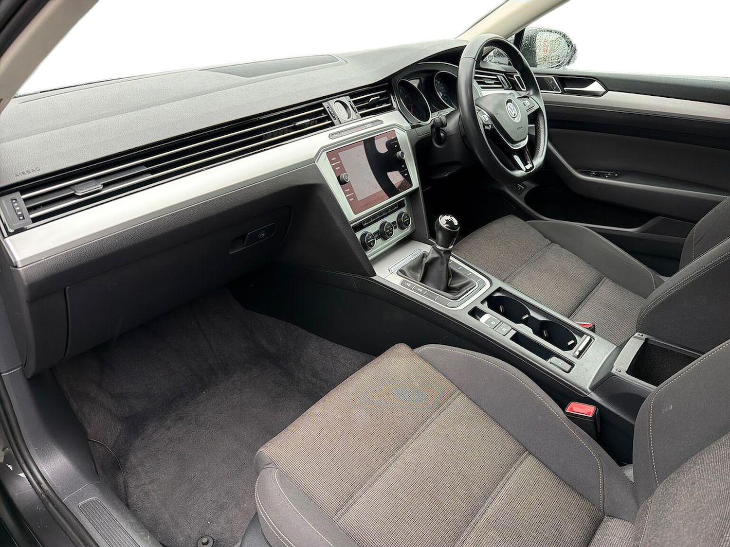 Used Volkswagen Passat 2019 for sale - 76763441: Photo 7