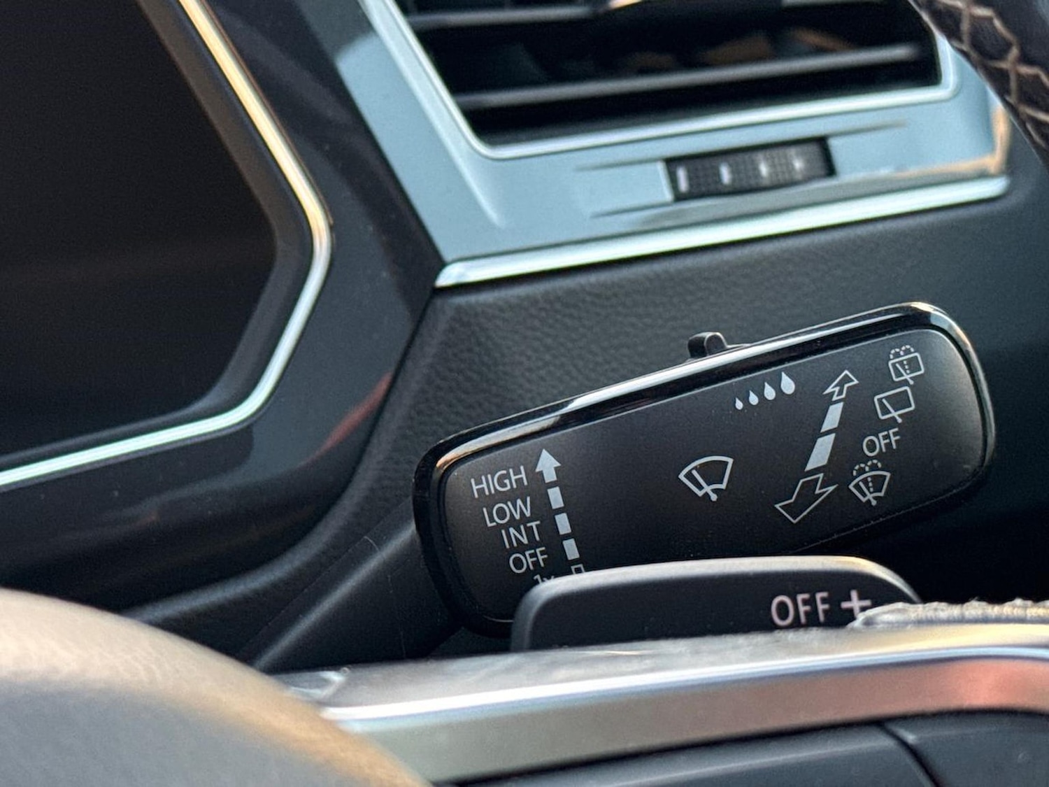 Used Volkswagen Tiguan 2020 for sale - 76628187: Photo 28