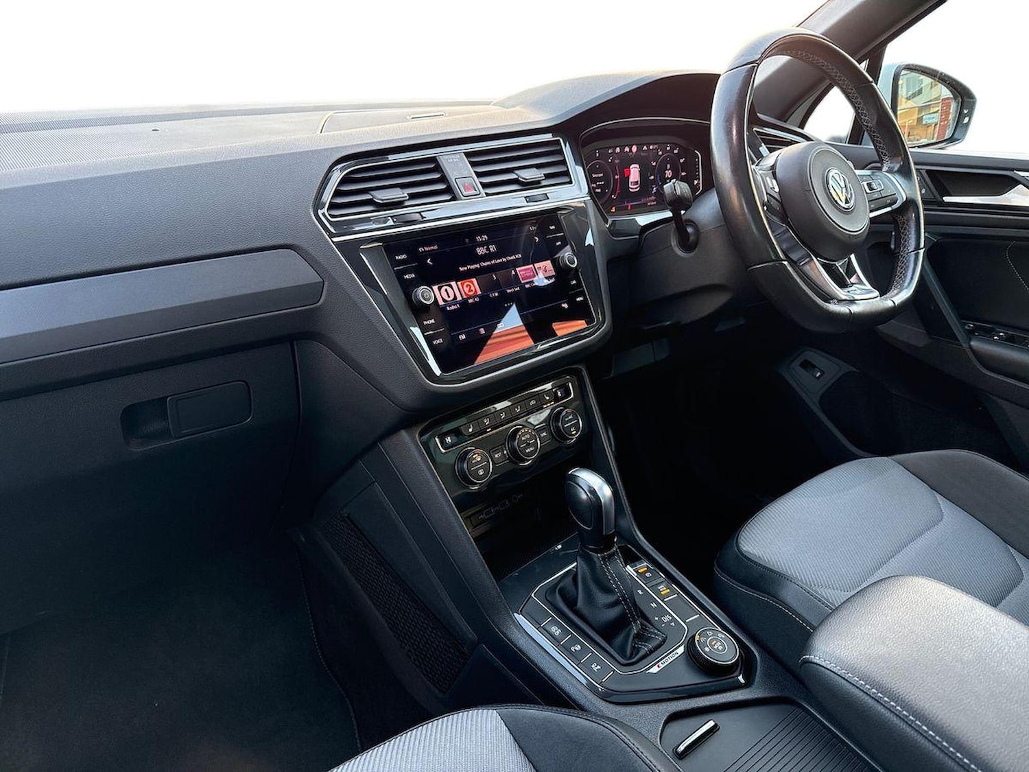 Used Volkswagen Tiguan 2020 for sale - 76628187: Photo 7