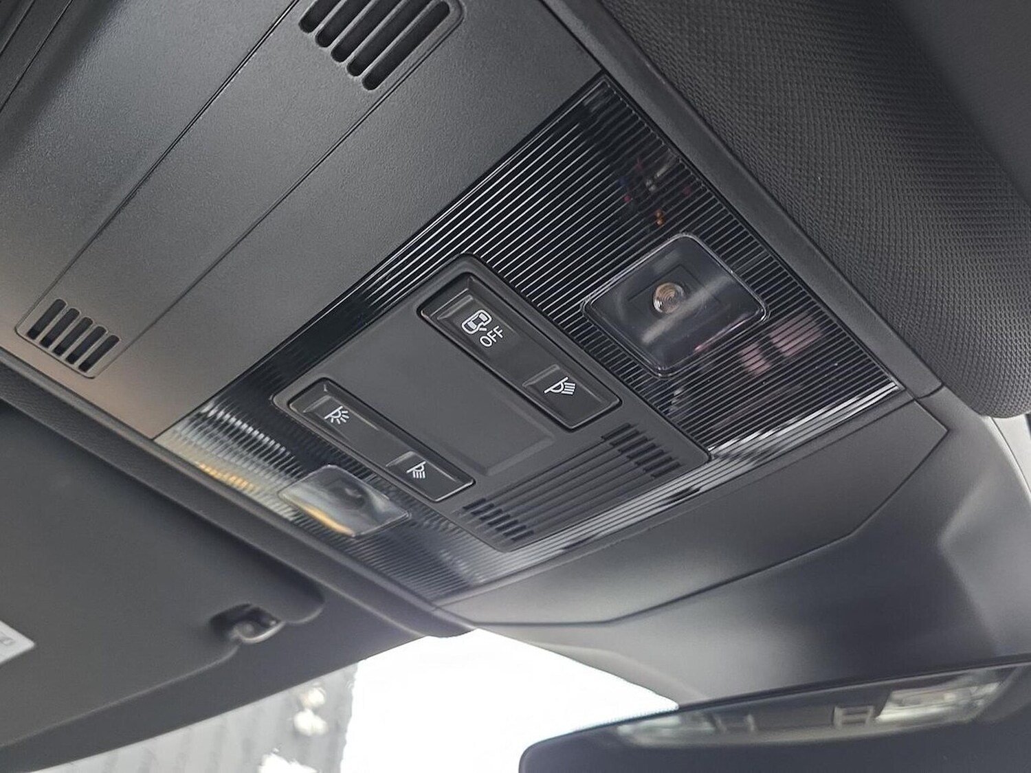 Used Volkswagen T-Cross 2024 for sale - 77872102: Photo 14